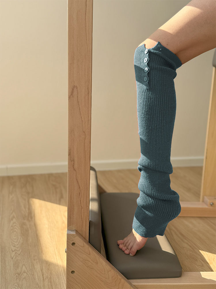 kokoyaya foot design double needle button stockings women knee socks pile socks yoga Pilates P008